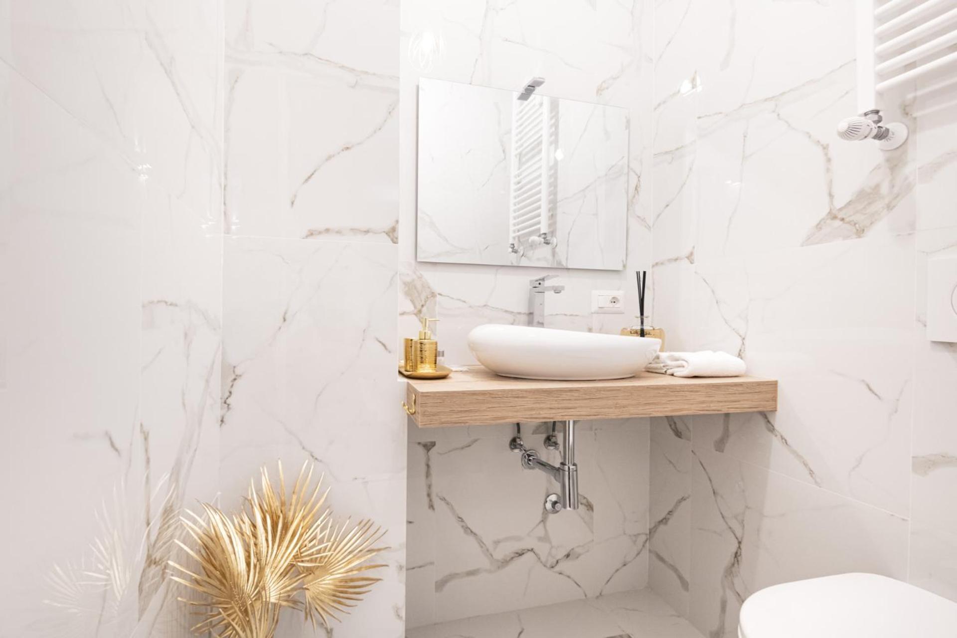 Easylife - Golden Suite Milan Bagian luar foto