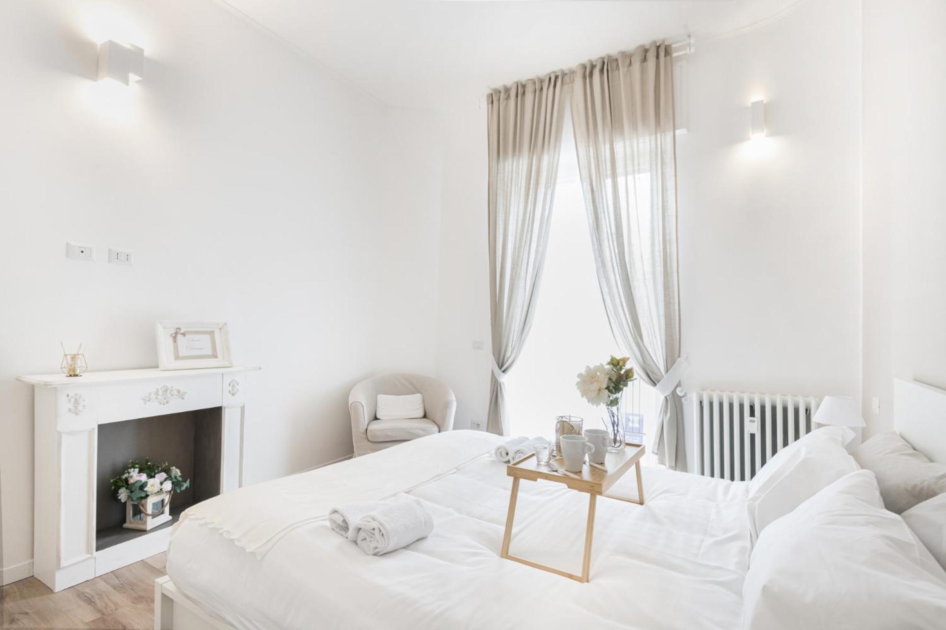 Easylife - Golden Suite Milan Bagian luar foto